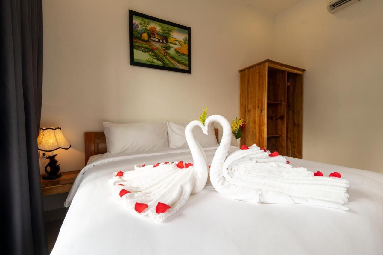 Aurora House 3*