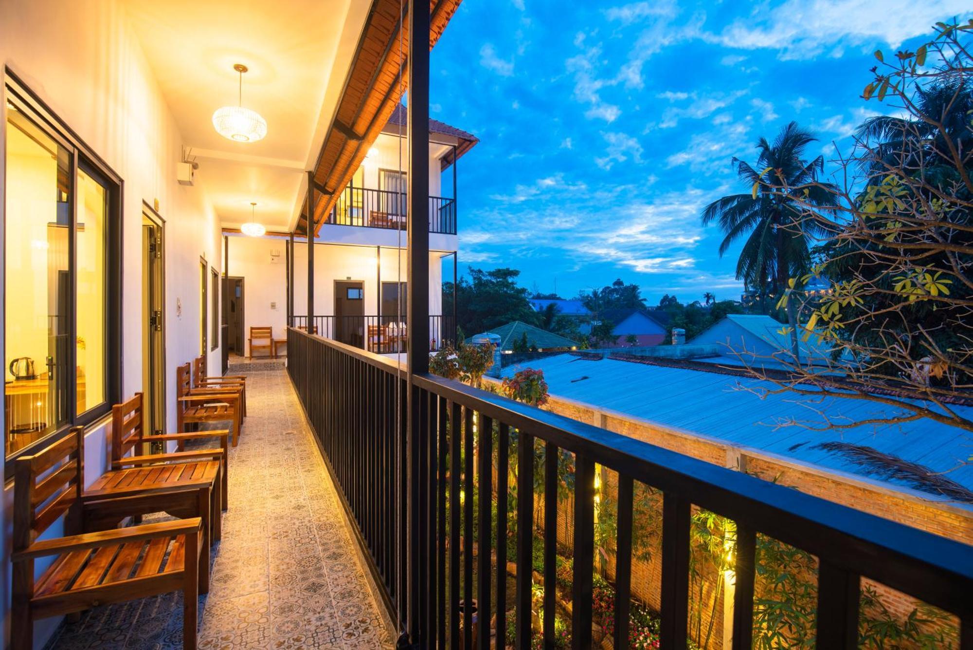 Hotel Aurora House Phú Quốc